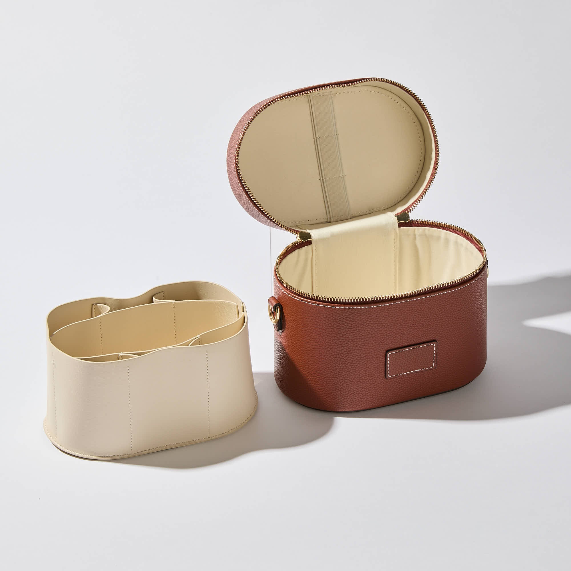 Oval Vanity Case